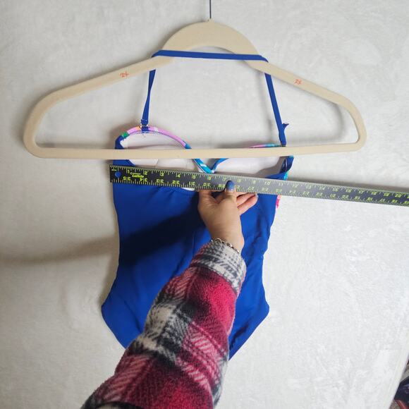 La Blanca Sz6 One Piece Blue n Bright Multi colored Swimsuit. Designer Beach - Picture 15 of 16